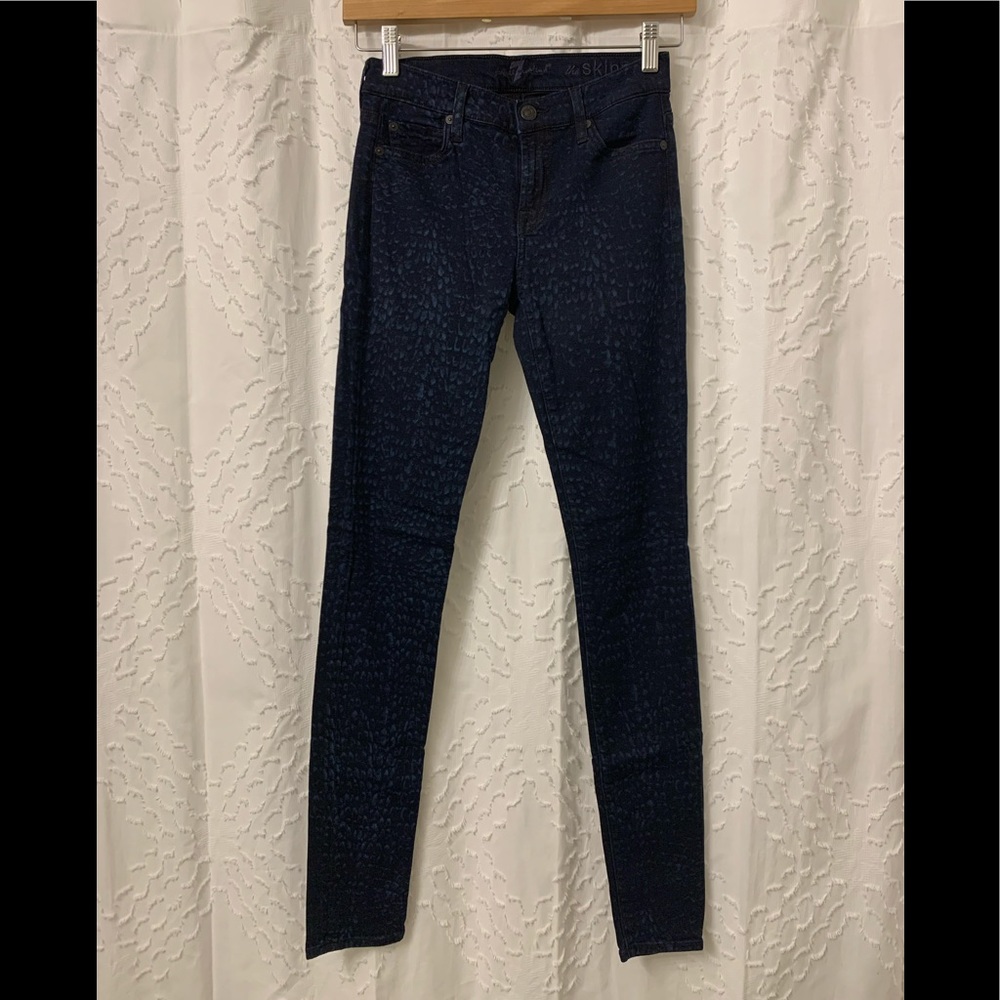 7 For All Mankind skinny jeans size 25 stretch